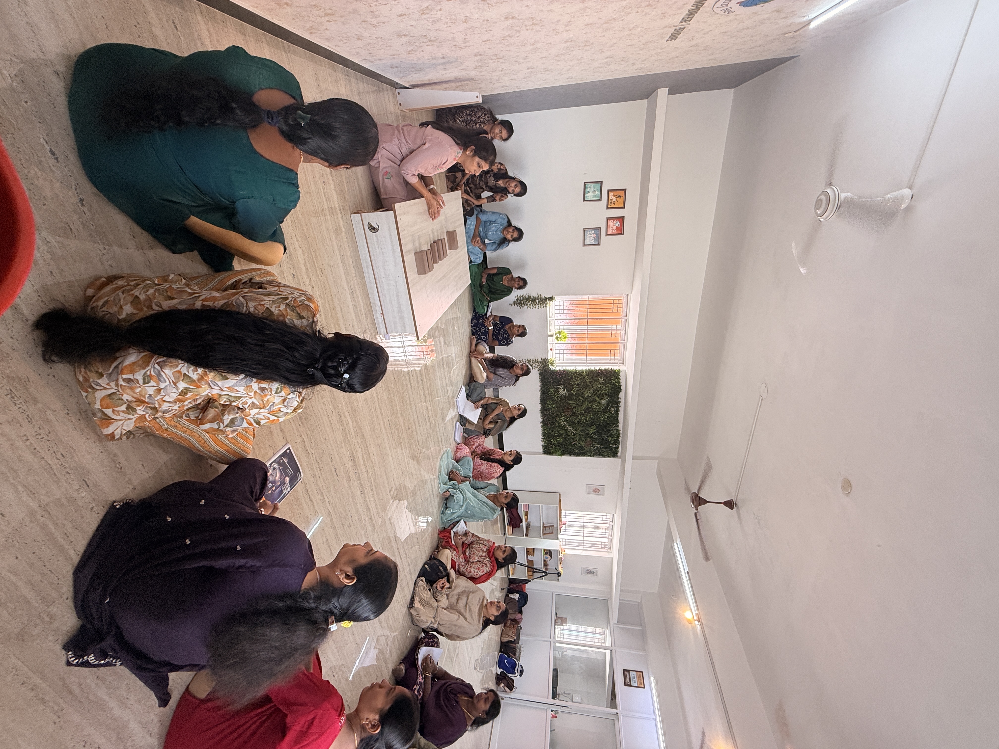 Hands-On Learning for Teachers at BrainzyBee