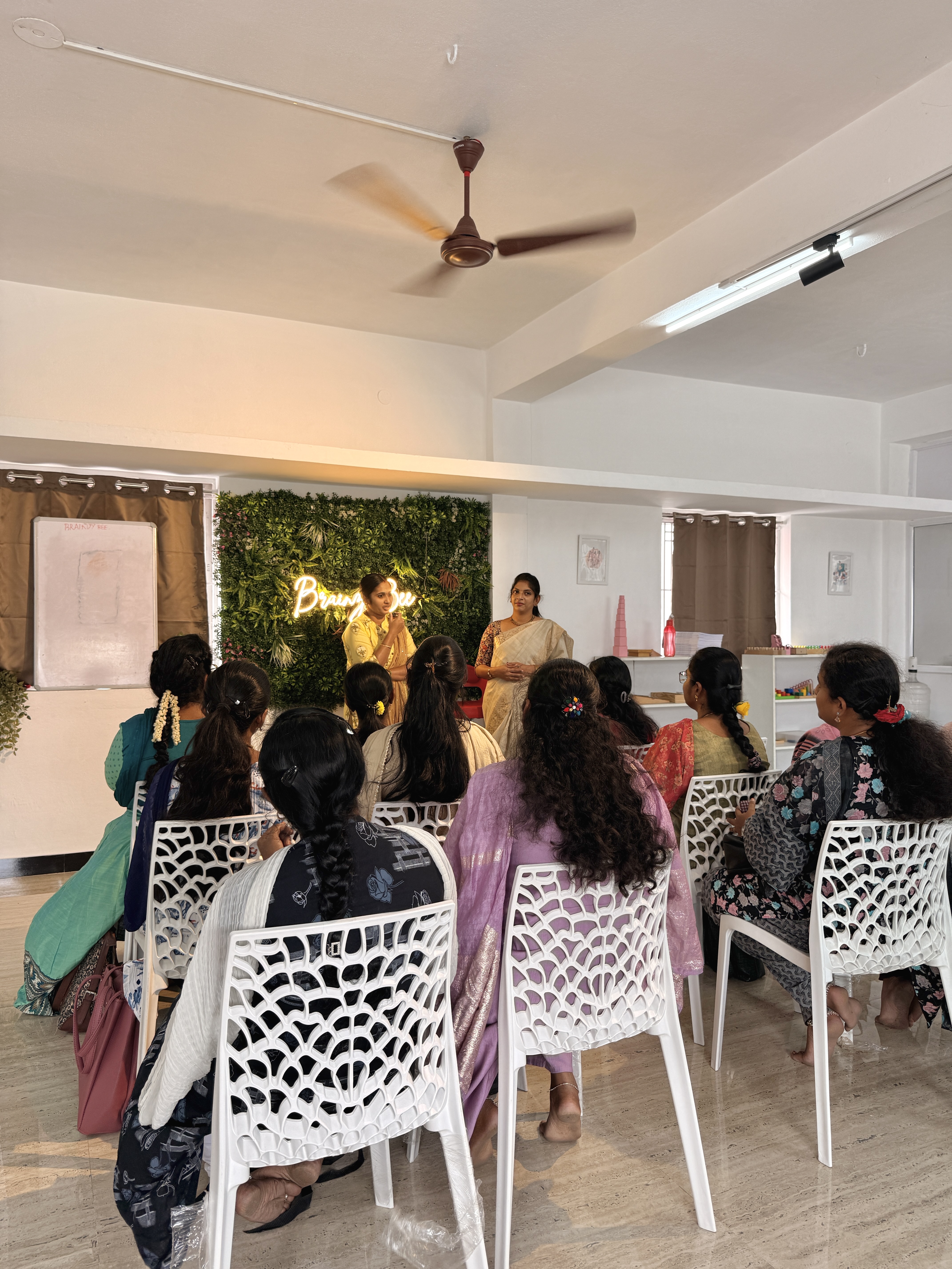 Montessori Offline Training Sessions at Brainzy Bee
