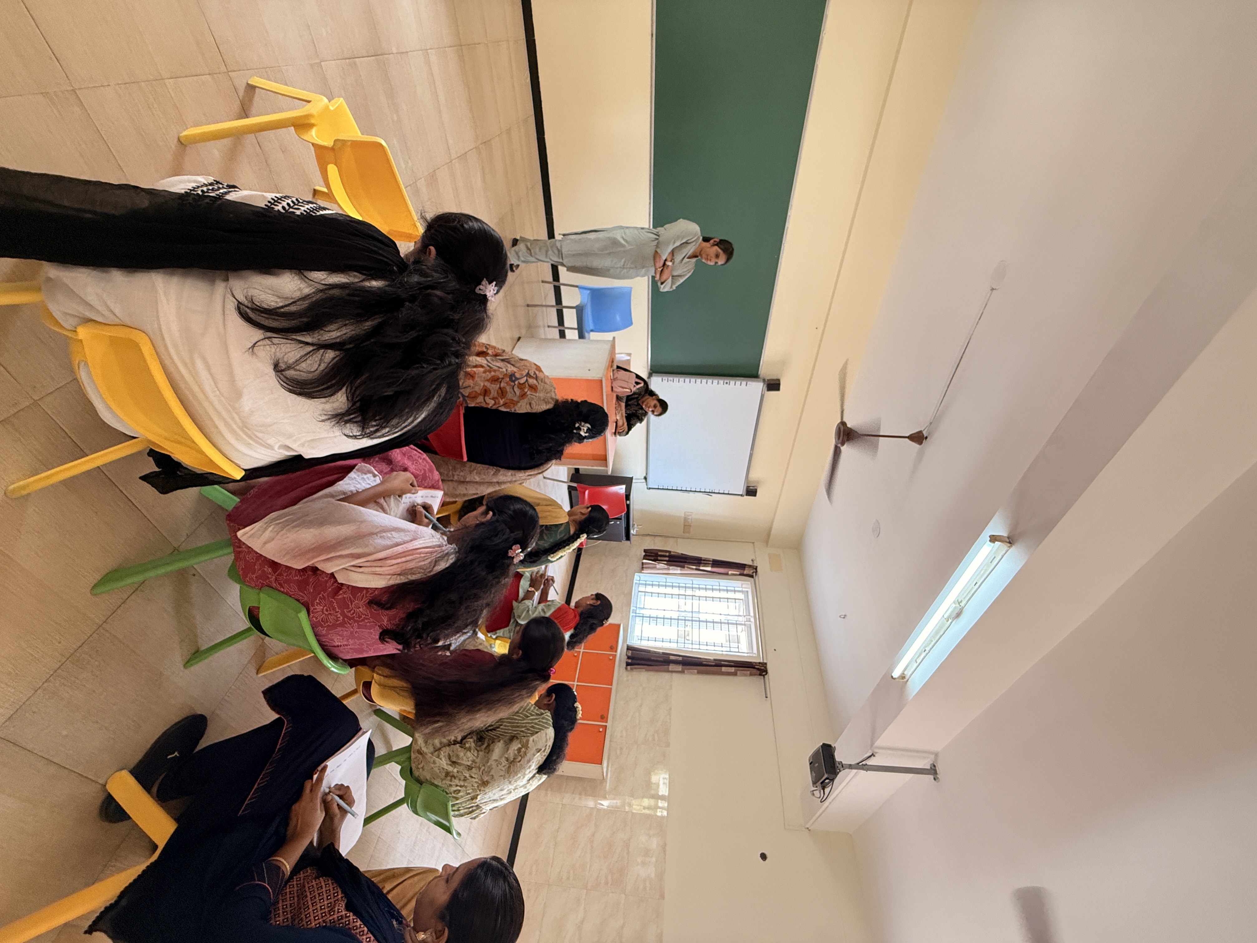 Faculty Training For Teachers In Nandanaa Academy  School In Tirupur